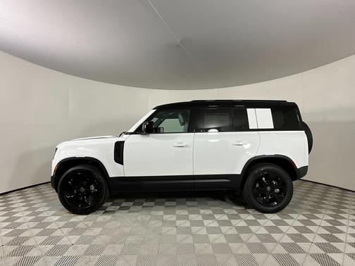 2025 Land Rover Defender 110 P400 S