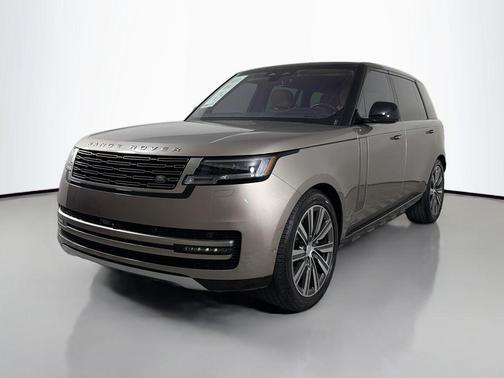 Bronze 2023 Land Rover Range Rover P400 SE