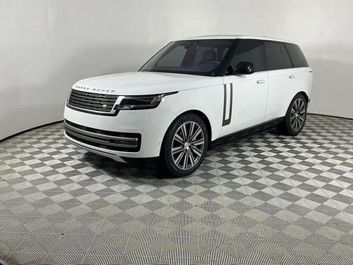2023 Land Rover Range Rover P530 SE
