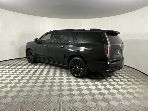 2023 Cadillac Escalade ESV Sport