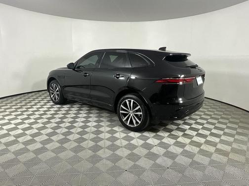 2025 Jaguar F-PACE R-Dynamic S P250 AWD Automatic