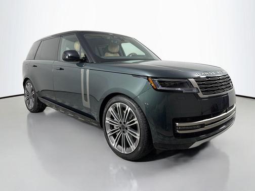 Belgravia Green Metallic 2026 Land Rover Range Rover P530 SE 7 Seat