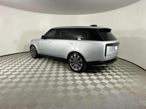 2023 Land Rover Range Rover Autobiography