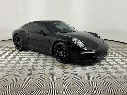 2016 Porsche 911 Black Edition