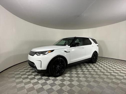 2025 Land Rover Discovery P300 S