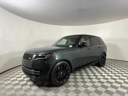 2025 Land Rover Range Rover P530 SE