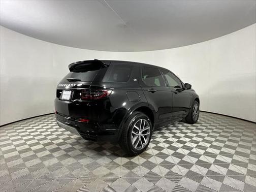 2024 Land Rover Discovery Sport Core S