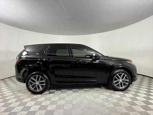 2024 Land Rover Discovery Sport Core S