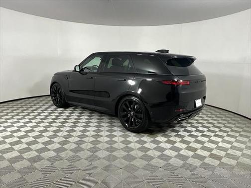 2024 Land Rover Range Rover Sport SE