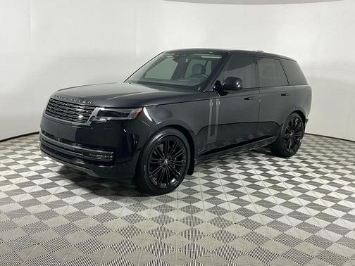 2025 Land Rover Range Rover P530 SE