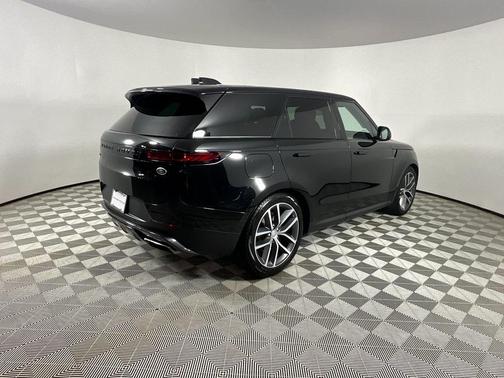 2023 Land Rover Range Rover Sport SE