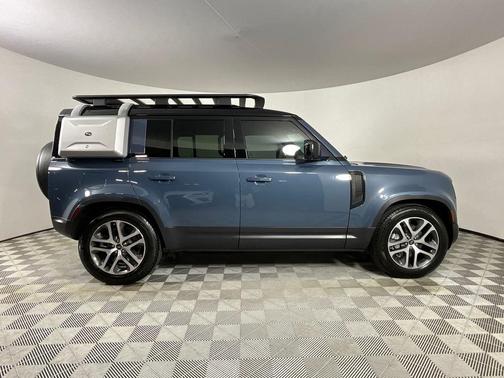 Tasman Blue Metallic 2020 Land Rover Defender 110 HSE
