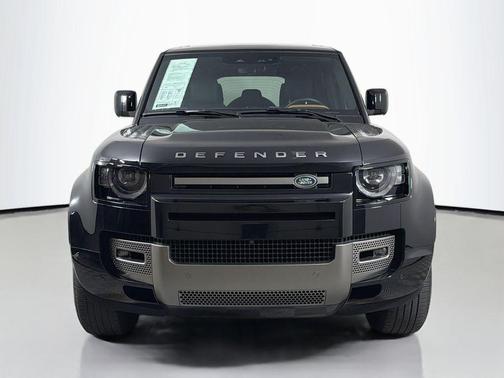 Santorini Black Metallic 2024 Land Rover Defender 110 P400 X-Dynamic SE