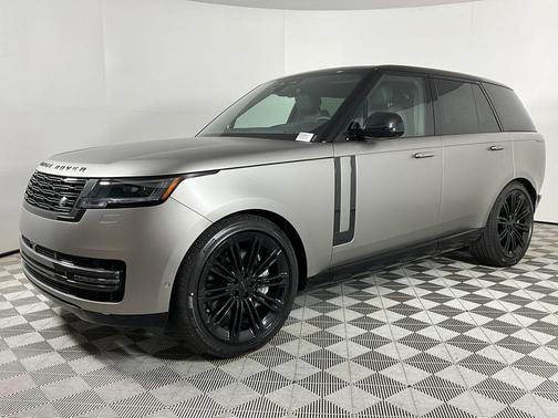 Flux Silver SV Bespoke Ultra Metallic Satin 2026 Land Rover Range Rover P530 SE