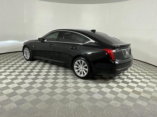 2023 Cadillac CT5 Luxury