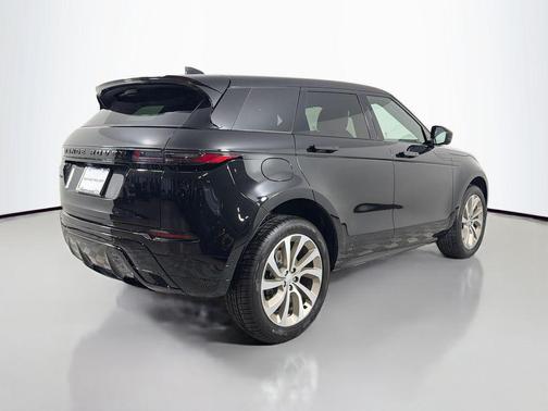 Santorini Black Metallic 2026 Land Rover Range Rover Evoque Hoxton Edition