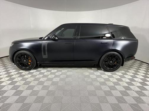 2023 Land Rover Range Rover P530 SE