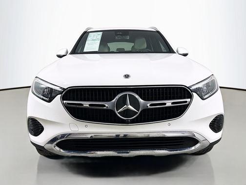White 2023 Mercedes-Benz GLC 300 Base