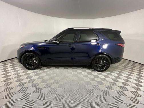 2020 Land Rover Discovery Landmark Edition