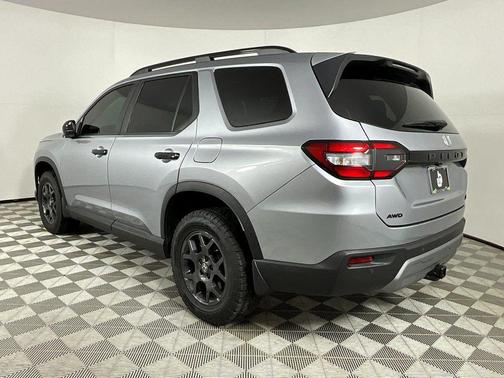 2023 Honda Pilot AWD TrailSport