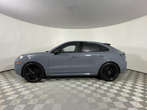 2024 Porsche Cayenne S