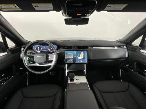 2025 Land Rover Range Rover P530 SE 7 Seat