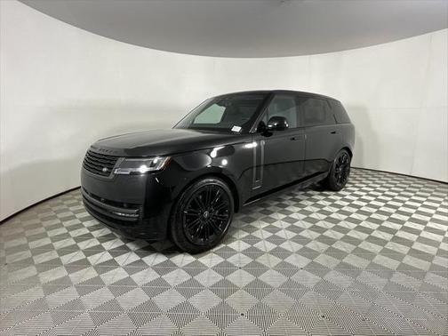 2025 Land Rover Range Rover P530 SE 7 Seat