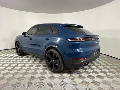 2025 Porsche Cayenne S