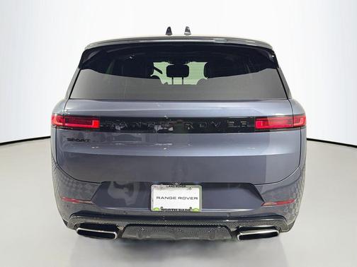 Varesine Blue Metallic 2025 Land Rover Range Rover Sport SE
