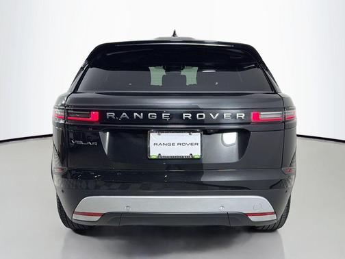 Santorini Black Metallic 2026 Land Rover Range Rover Velar P250 S