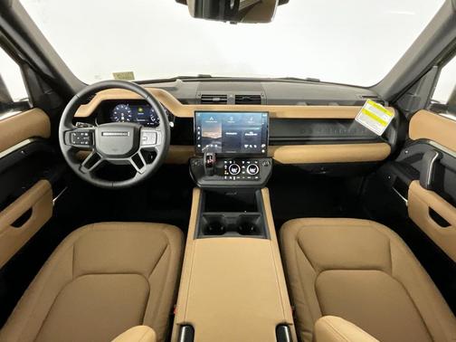 2026 Land Rover Defender P400 X-Dynamic SE