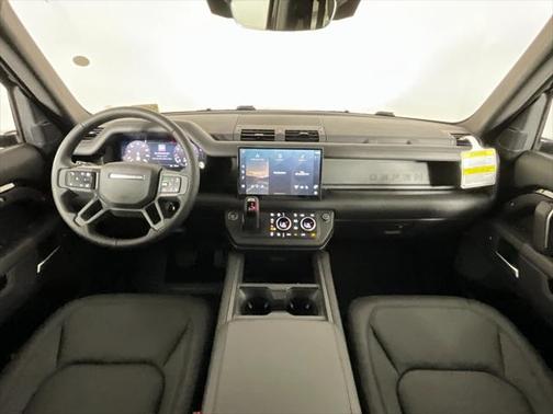 2025 Land Rover Defender 130 P400 S