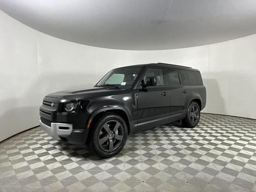 2025 Land Rover Defender 130 P400 S