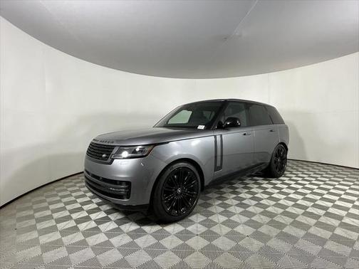 2025 Land Rover Range Rover P400 SE
