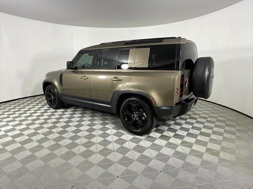 2020 Land Rover Defender 110 S