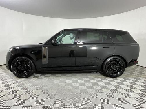 Santorini Black Metallic 2026 Land Rover Range Rover P615 SV