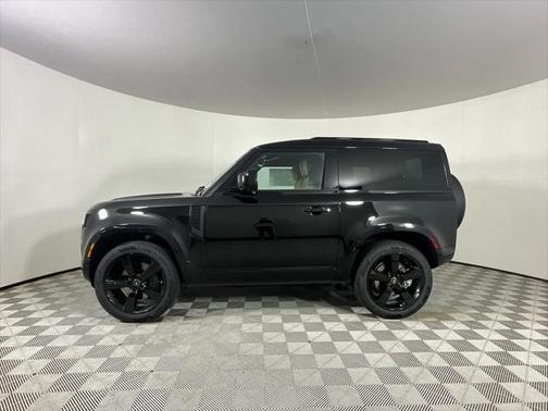2025 Land Rover Defender 90 P400 X-Dynamic SE