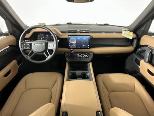 2025 Land Rover Defender 90 P400 X-Dynamic SE