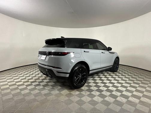 2025 Land Rover Range Rover Evoque Core S