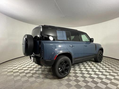 2026 Land Rover Defender S