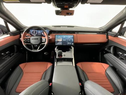 2025 Land Rover Range Rover Sport P635 SV Edition Two