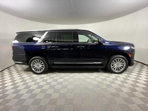2024 Cadillac Escalade ESV Premium Luxury