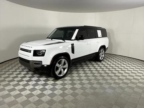 2023 Land Rover Defender 130 X-Dynamic SE