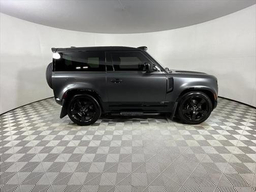 2024 Land Rover Defender 90 P525 Carpathian Edition