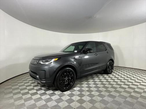 2025 Land Rover Discovery P300 S