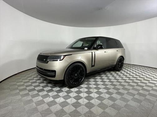 2025 Land Rover Range Rover P530 SE
