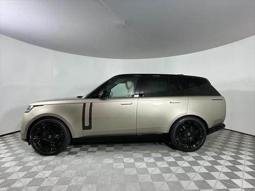 2025 Land Rover Range Rover P530 SE