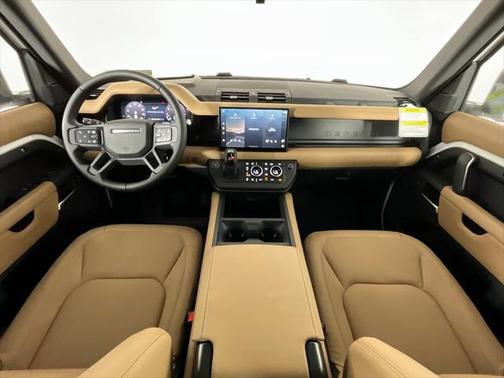 2025 Land Rover Defender 130 P400 X-Dynamic SE