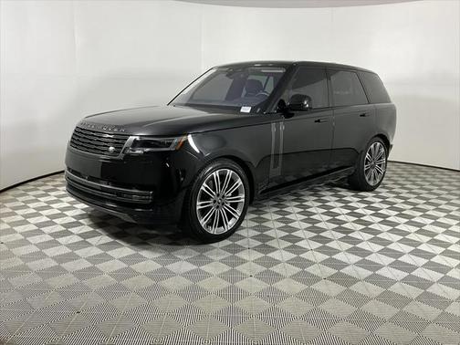 2023 Land Rover Range Rover P400 SE