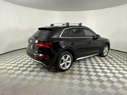 2020 Audi Q5 45 Premium